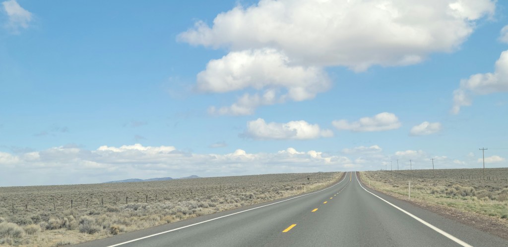 Photo of highway heading to Burns, Oregon.